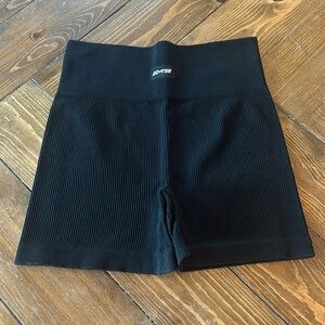 Small black Bo+Tee athletic shorts